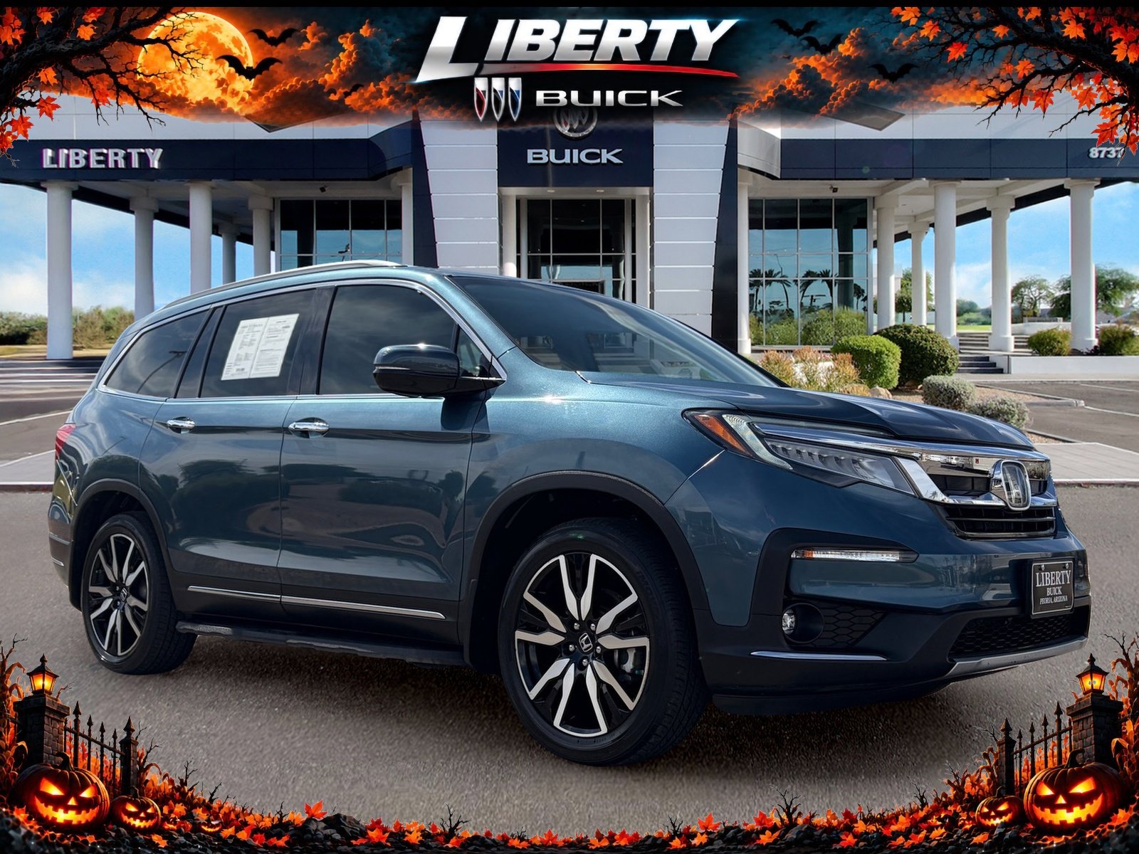 Used 2019 Honda Pilot Touring image 1