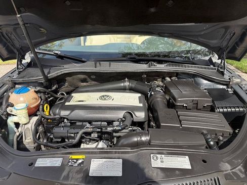 Used 2014 Volkswagen Eos Komfort FWD image 15