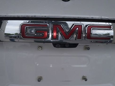Used 2020 GMC Acadia Denali w/ Trailering Package AWD/4WD image 16