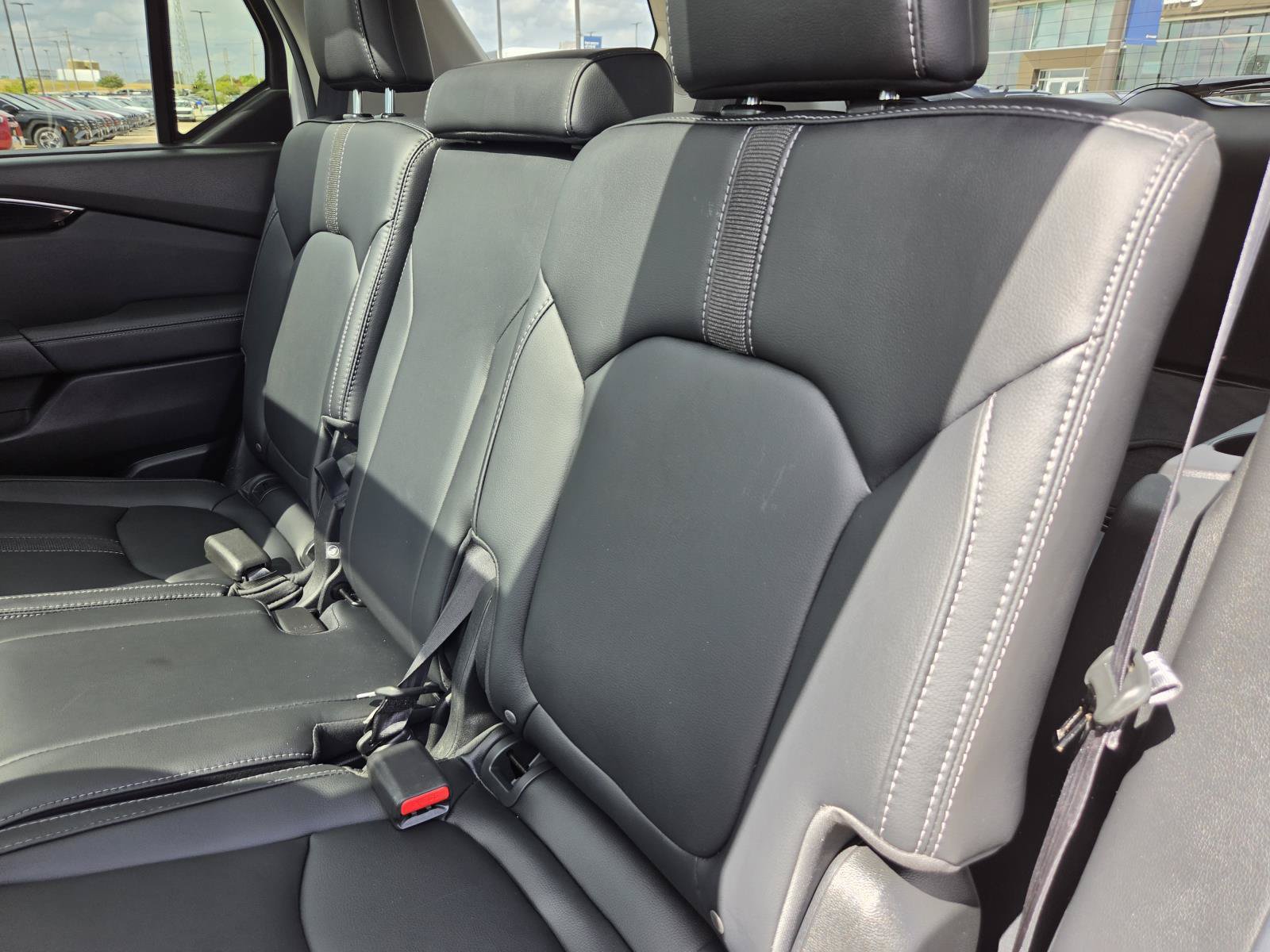 Used 2025 Honda Pilot Touring image 15