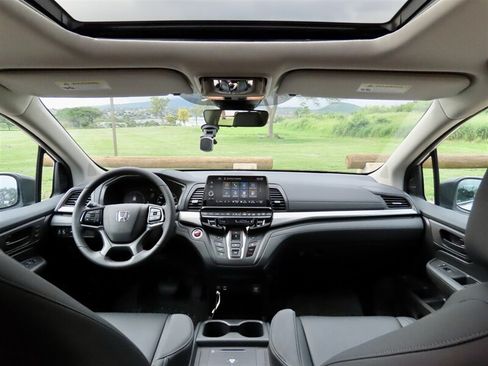 Used 2025 Honda Odyssey EX-L image 24