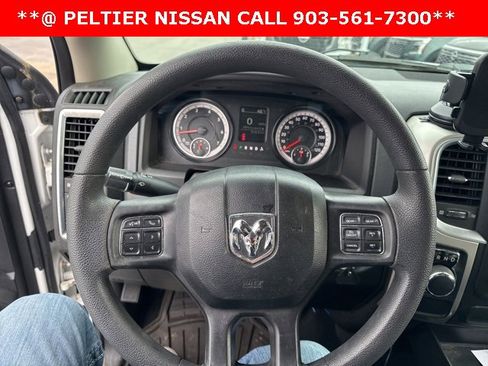 Used 2019 RAM 1500 Classic SLT image 11