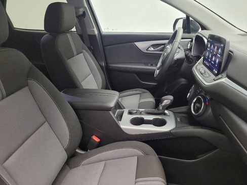 Used 2024 Chevrolet Blazer LT w/ Convenience Package FWD image 21