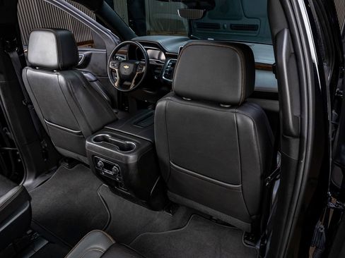 Used 2023 Chevrolet Tahoe High Country image 32