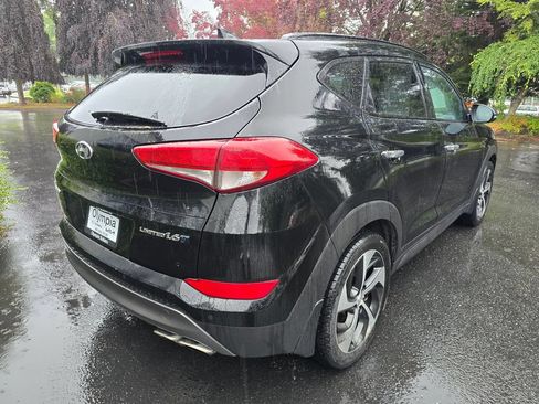 Used 2016 Hyundai Tucson Limited w/ Option Group 03 FWD image 4