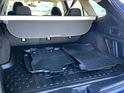 Certified 2022 Subaru Outback Premium image 31