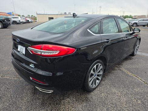 Used 2020 Ford Fusion SE AWD/4WD image 4