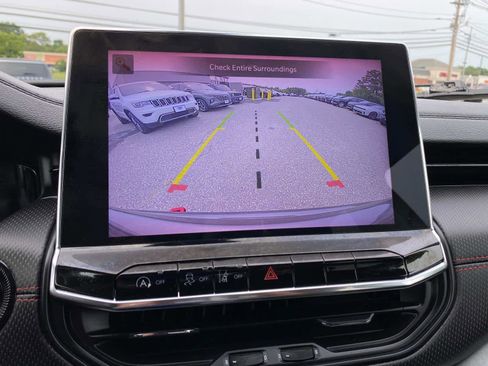 Certified 2022 Jeep Compass Trailhawk w/ Trailhawk Elite Group image 13