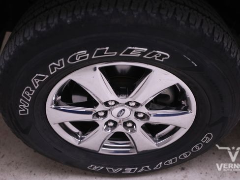 Used 2019 Ford F150 XLT w/ Equipment Group 301A Mid image 10