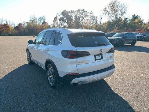 Certified 2024 BMW X5 xDrive50e image 7