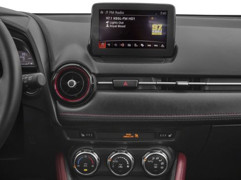 Used 2018 MAZDA CX-3 Touring FWD image 10