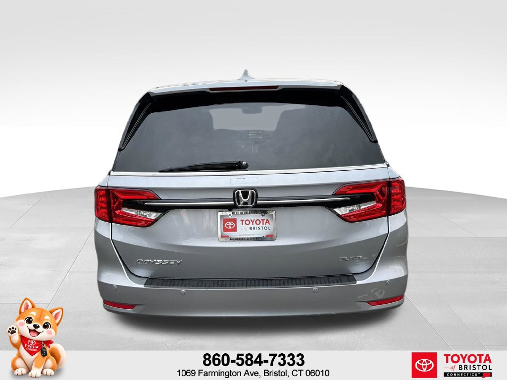 Used 2024 Honda Odyssey Elite image 6