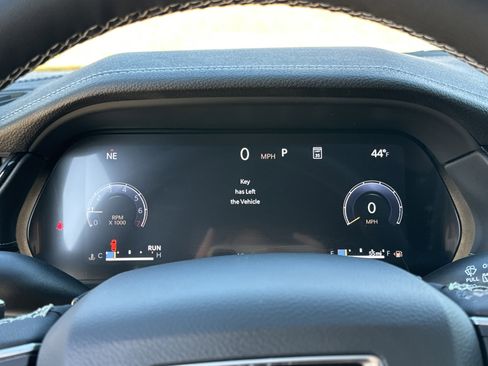 New 2026 Jeep Grand Cherokee Limited image 9