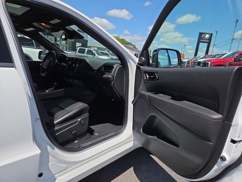 Used 2025 Dodge Durango R/T w/ Blacktop Package AWD/4WD image 15