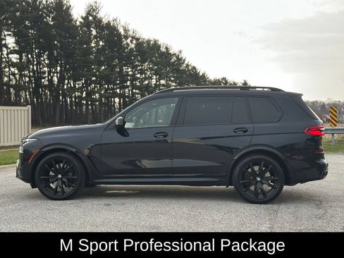 Certified 2025 BMW X7 M60i AWD/4WD image 6