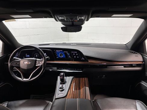 Used 2021 Cadillac Escalade Premium Luxury w/ Driver Assist Tech Package image 34