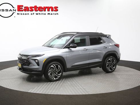 Used 2024 Chevrolet TrailBlazer RS w/ Driver Confidence Package image 91