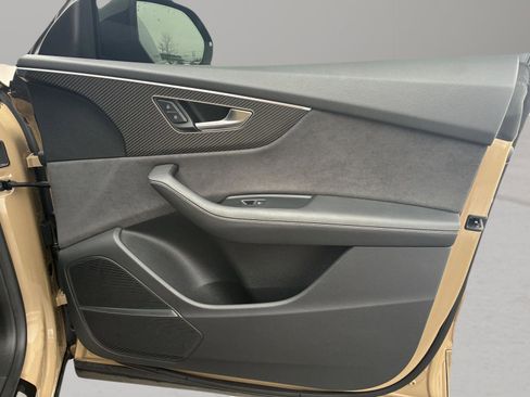 Used 2024 Audi SQ8 Premium Plus w/ 23" Wheel Package image 41