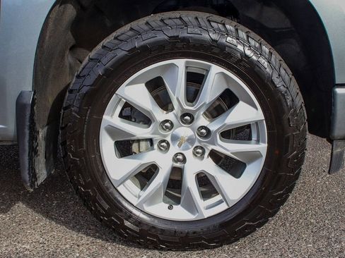 Used 2024 Chevrolet Silverado 1500 Custom image 7