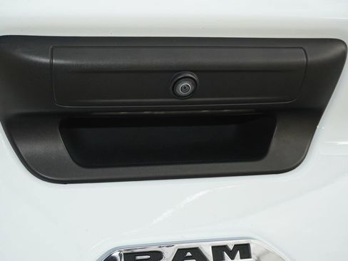Used 2024 RAM 2500 Tradesman w/ Chrome Appearance Group image 30
