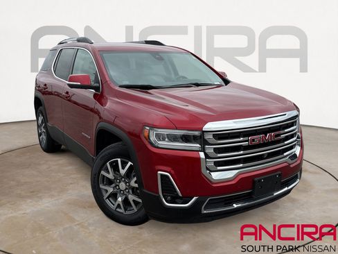 Used 2023 GMC Acadia SLT w/ Technology Package image 1