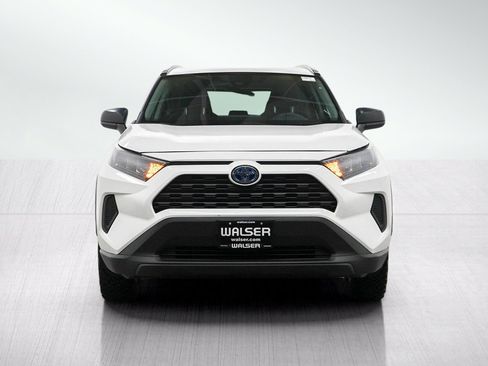 Used 2022 Toyota RAV4 LE AWD/4WD image 8