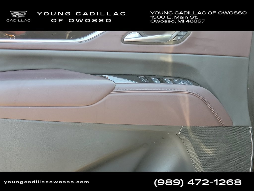 Used 2024 Cadillac Escalade Sport Platinum w/ LPO, ONYX Package AWD/4WD image 25