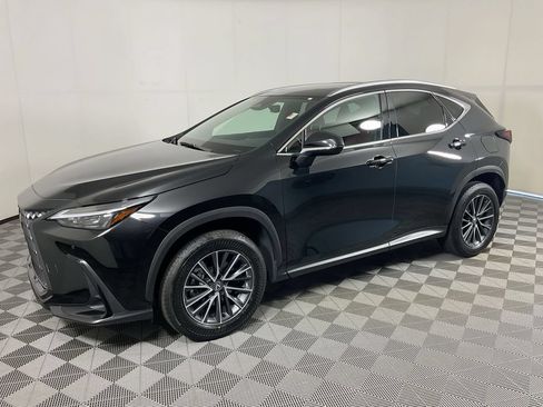 Certified 2025 Lexus NX 250 FWD w/ Towing Package (2000 Lbs) image 1