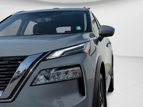 Certified 2023 Nissan Rogue Platinum w/ Platinum Premium Package FWD image 25
