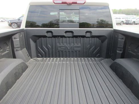 New 2026 GMC Sierra 1500 AT4 w/ AT4 Premium Package image 7