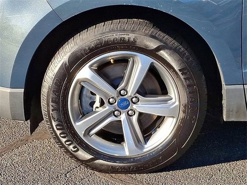 Used 2019 Ford Edge SEL w/ Equipment Group 201A image 8