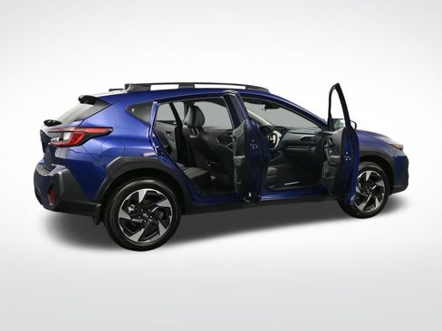 Used 2025 Subaru Crosstrek 2.5i Limited AWD/4WD image 32