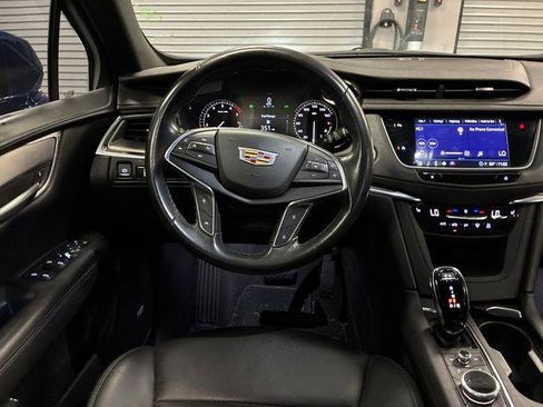 Used 2023 Cadillac XT5 Luxury FWD image 44