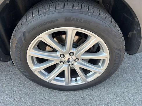 Used 2016 Ford Explorer Limited AWD/4WD image 13
