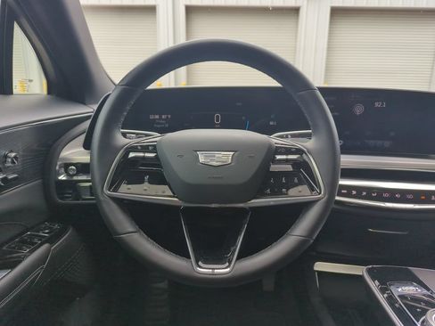 Used 2024 Cadillac Lyriq Sport AWD/4WD image 16
