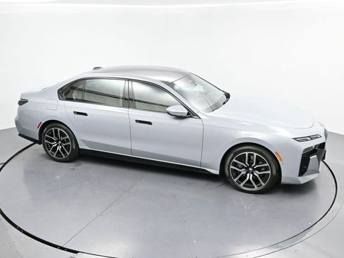 Used 2024 BMW 740i xDrive w/ Premium Package AWD/4WD image 45