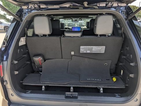 Used 2023 Toyota Sequoia Platinum AWD/4WD image 28