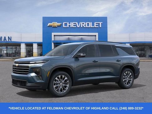 New 2026 Chevrolet Traverse LT image 2