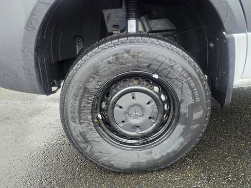 New 2026 Mercedes-Benz Sprinter 2500 image 10