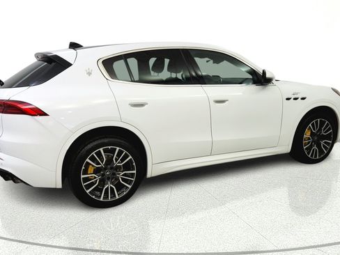 Used 2023 Maserati Grecale GT AWD/4WD image 7