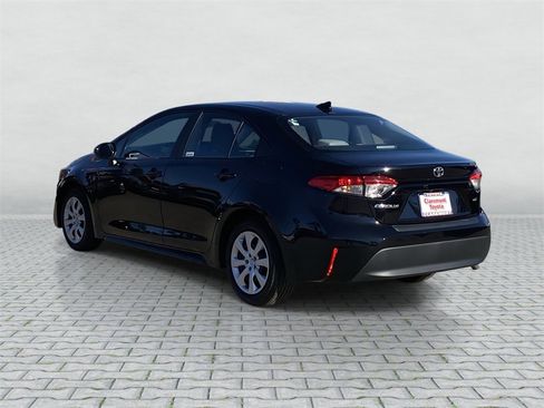 Certified 2025 Toyota Corolla LE image 4