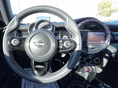Used 2020 MINI Cooper S image 21