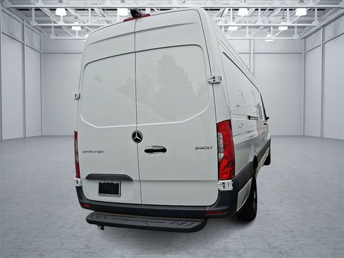 New 2025 Mercedes-Benz Sprinter 3500 image 3
