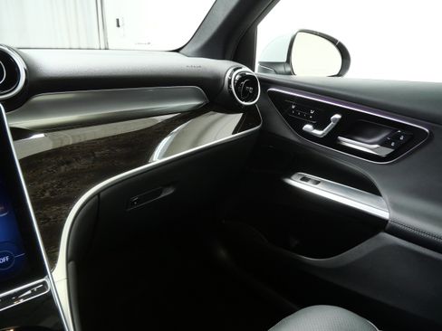 Certified 2026 Mercedes-Benz GLC 300 4MATIC image 20
