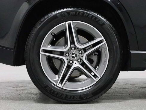 Used 2024 Mercedes-Benz GLE 450 4MATIC image 36
