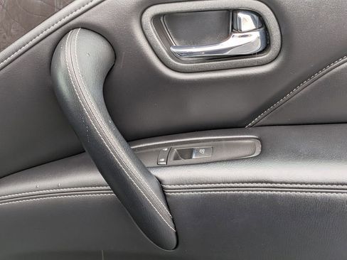 Used 2024 INFINITI QX80 Luxe image 35