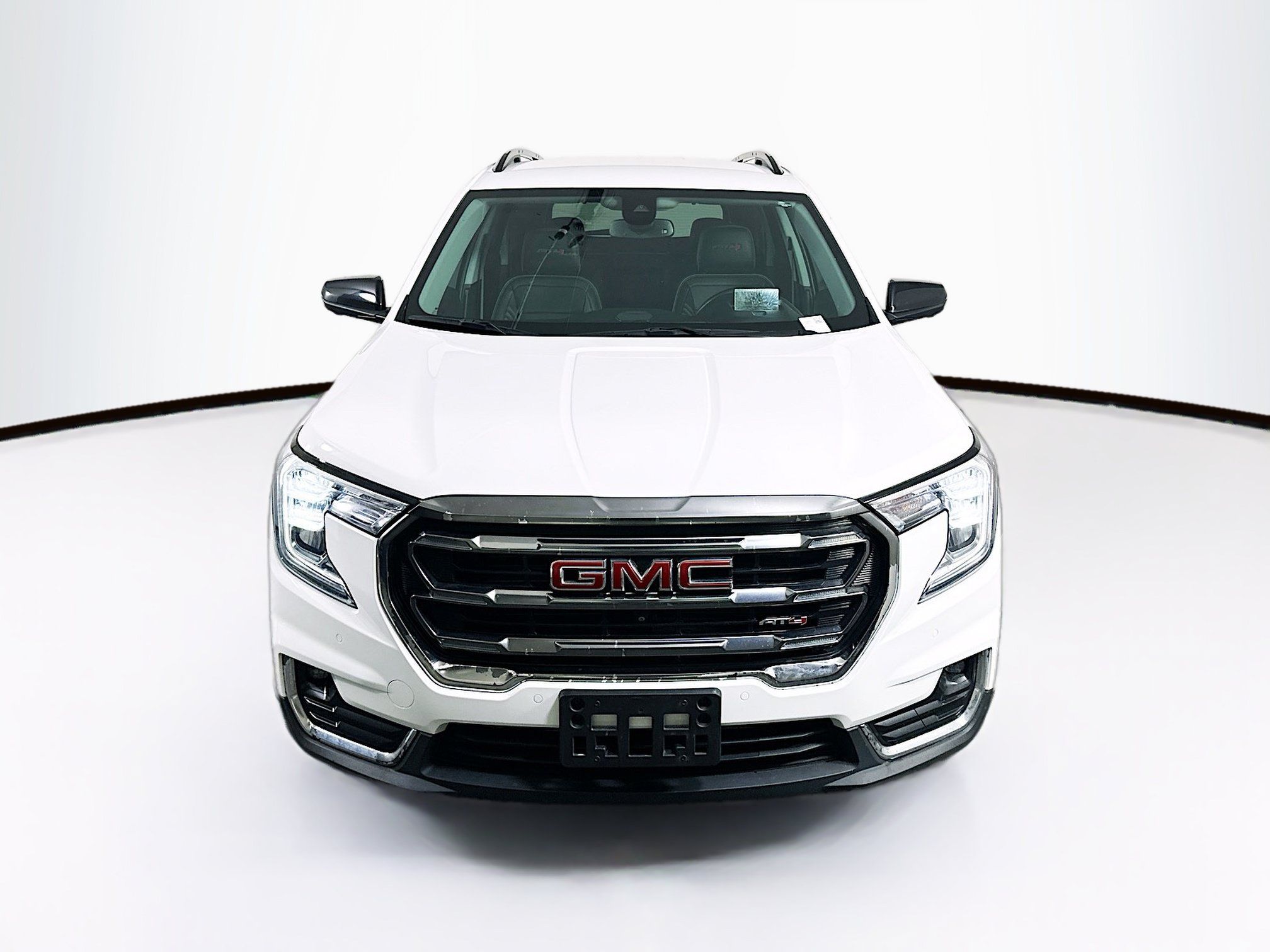 Used 2024 GMC Terrain AT4 w/ Infotainment Package II AWD/4WD image 2