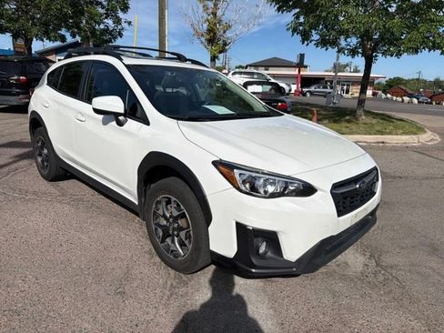 Used 2020 Subaru Crosstrek 2.0i Premium w/ Moonroof Package 2 AWD/4WD image 7