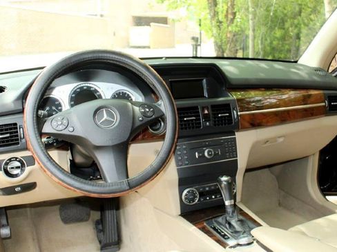 Used 2012 Mercedes-Benz GLK 350 2WD image 16