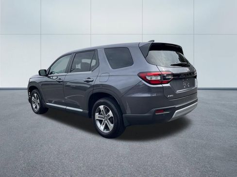 Used 2025 Honda Pilot EX-L image 7